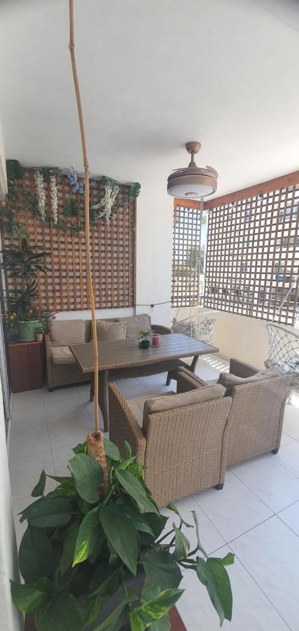 Stefaris "Koutsou Court 105" Apartment Larnaca Bagian luar foto
